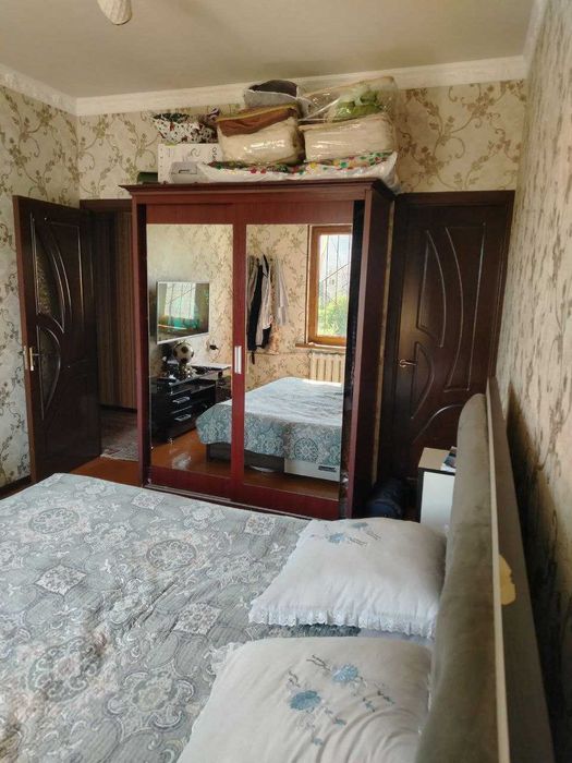 3-xonali uy sotiladi