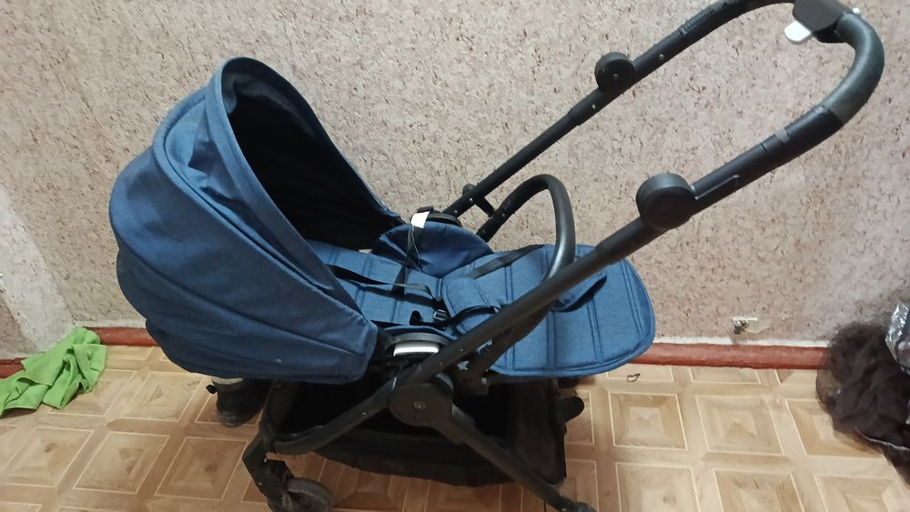 Продам коляску детскую
