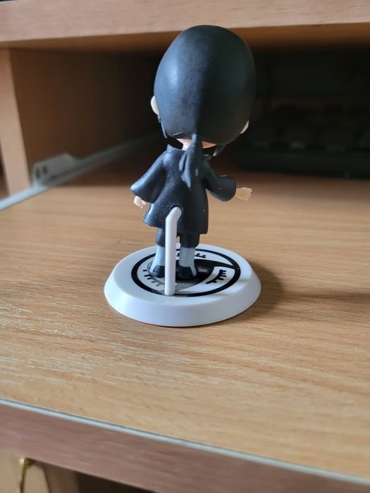 Продам фигурку Итачи