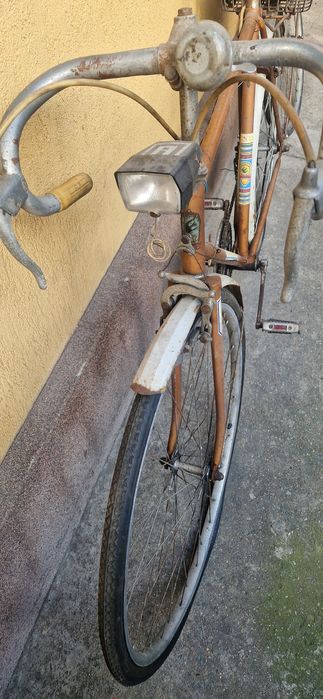 Semicursiera veche pentru reconditionare