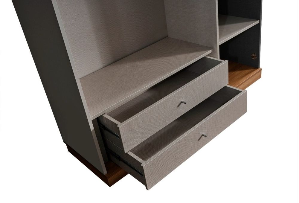 Юношеско обзавеждане