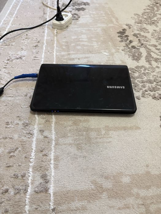 Samsung N150 / Рабочий ноутбук
