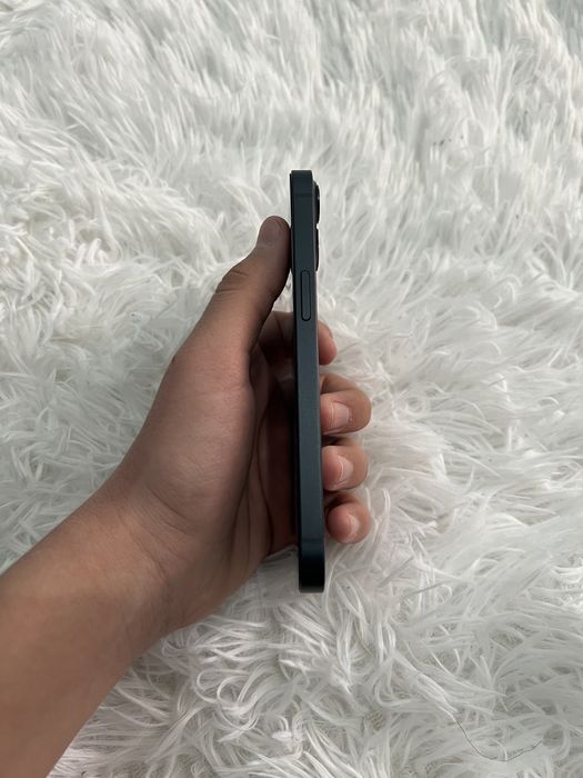 Iphone 13 в хорошом состояний