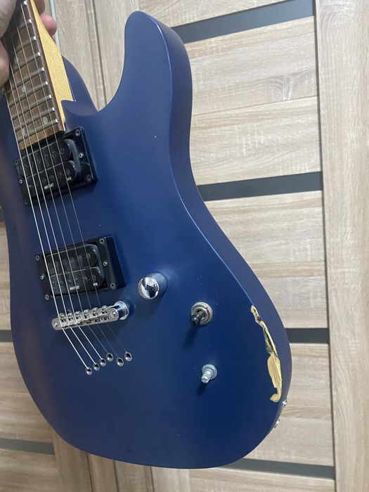 Продам электрогитару Cort KX5