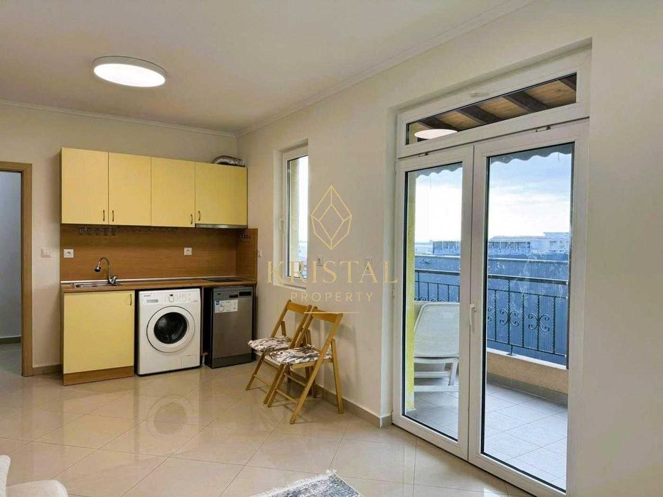 Продава се Двустаен апартамент в Свети Влас - 73 кв.м за 626 €/кв.м - Снимка #2