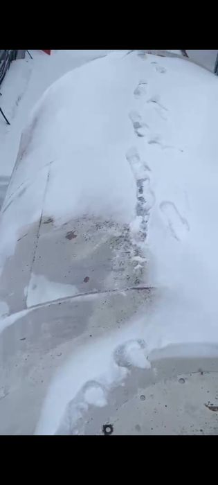 Бочка 25 кубов на стаканах