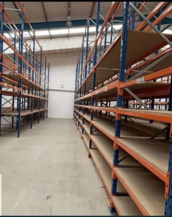 Vând rafturi metalice pentru Europa paleț și încărcare manuală