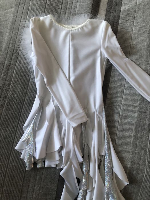 Продам танцевально карнавальный костюм