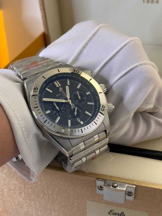 Breitling Chronomat B01 44