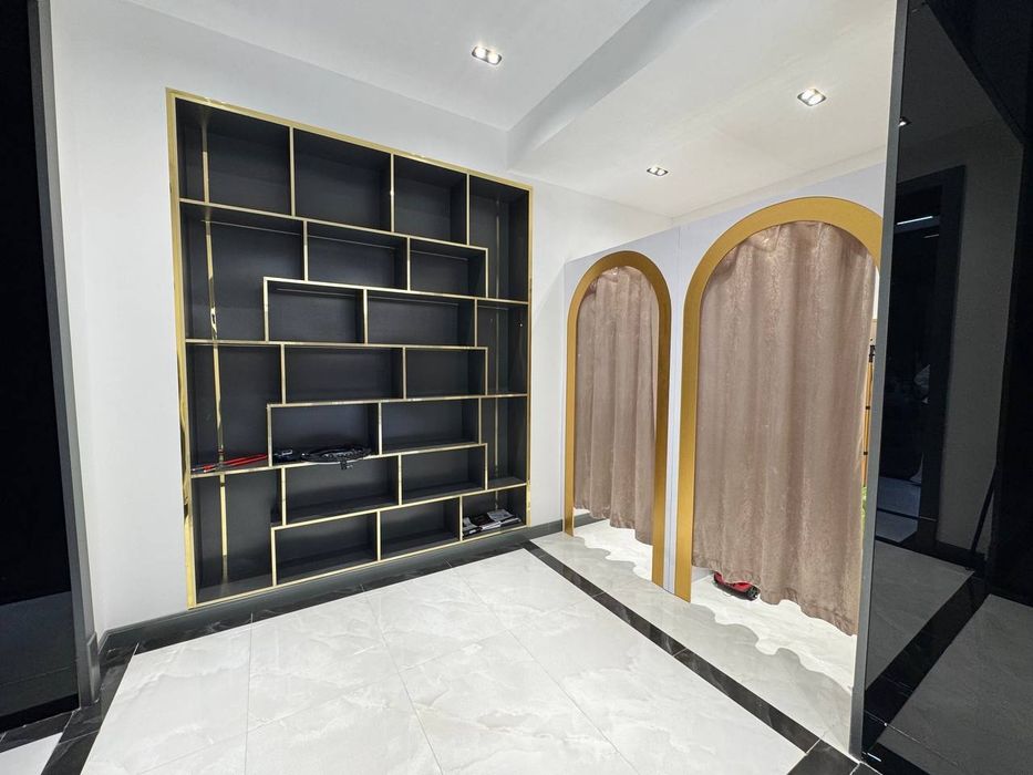 Готовый офис в аренду. Яккасарайский р-н. Ор-р: ЖК Престиж. Братские.