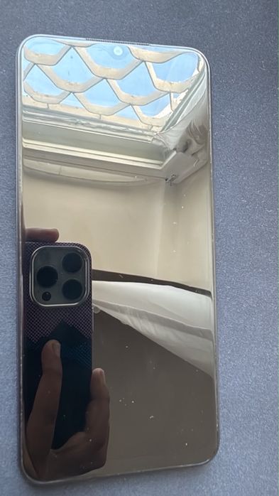Продам телефон Vivo Y22