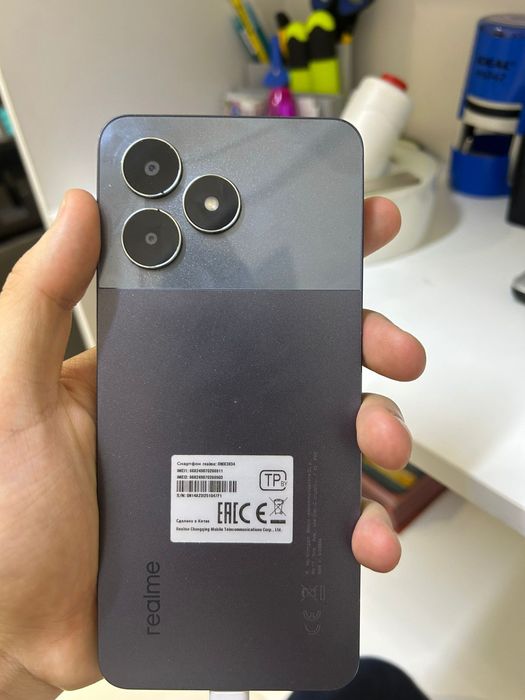 Продам Realme note 50