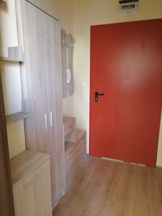 Студио под наем в кв. Левски с паркомясто