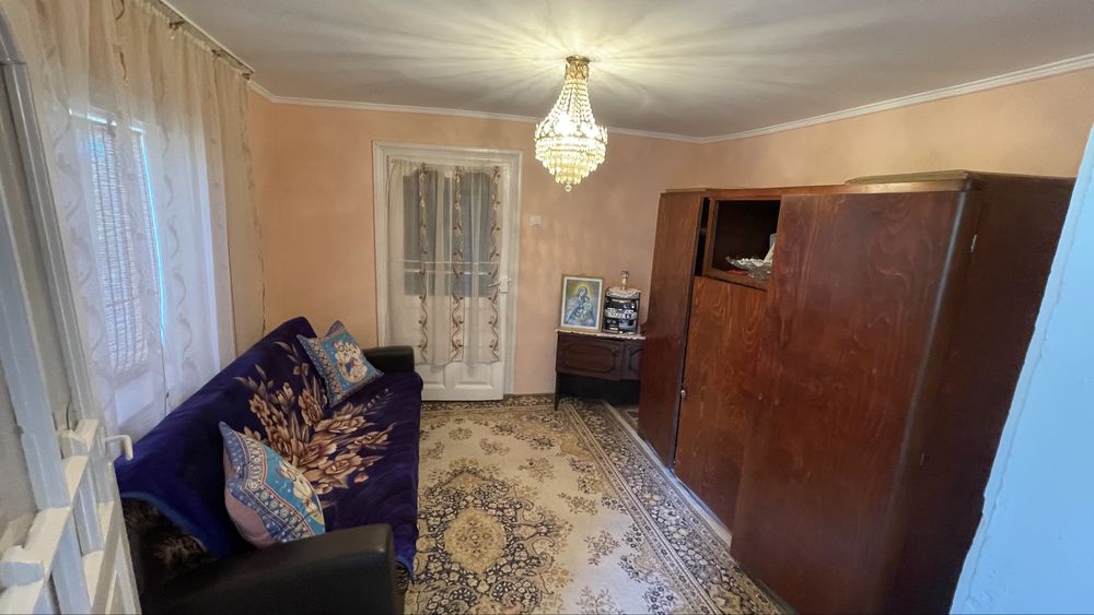 Casa batraneasca + teren Odaia Manolache