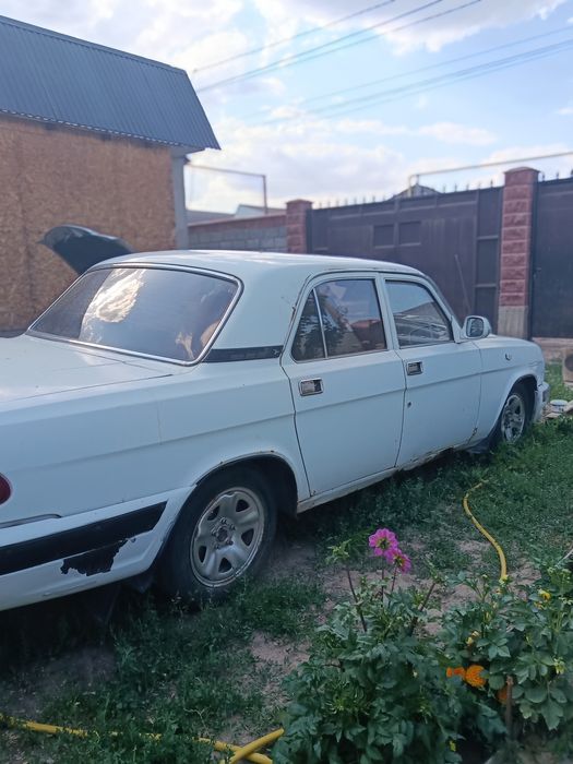 Автомобиль Газ 3110