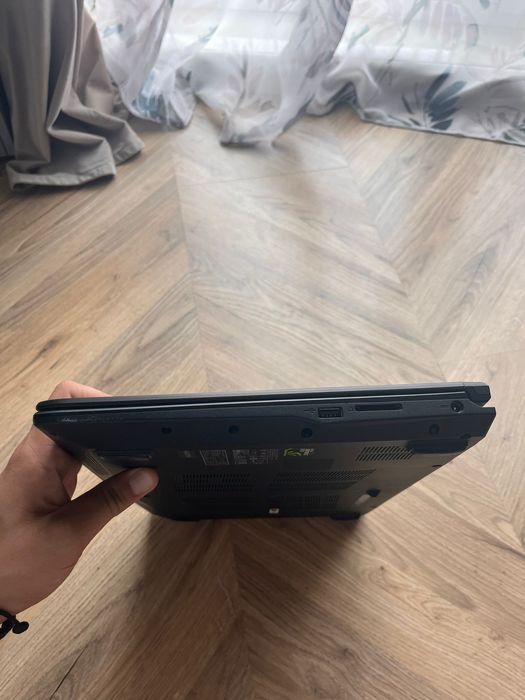 Laptop Gaming MSI GV62 7RD