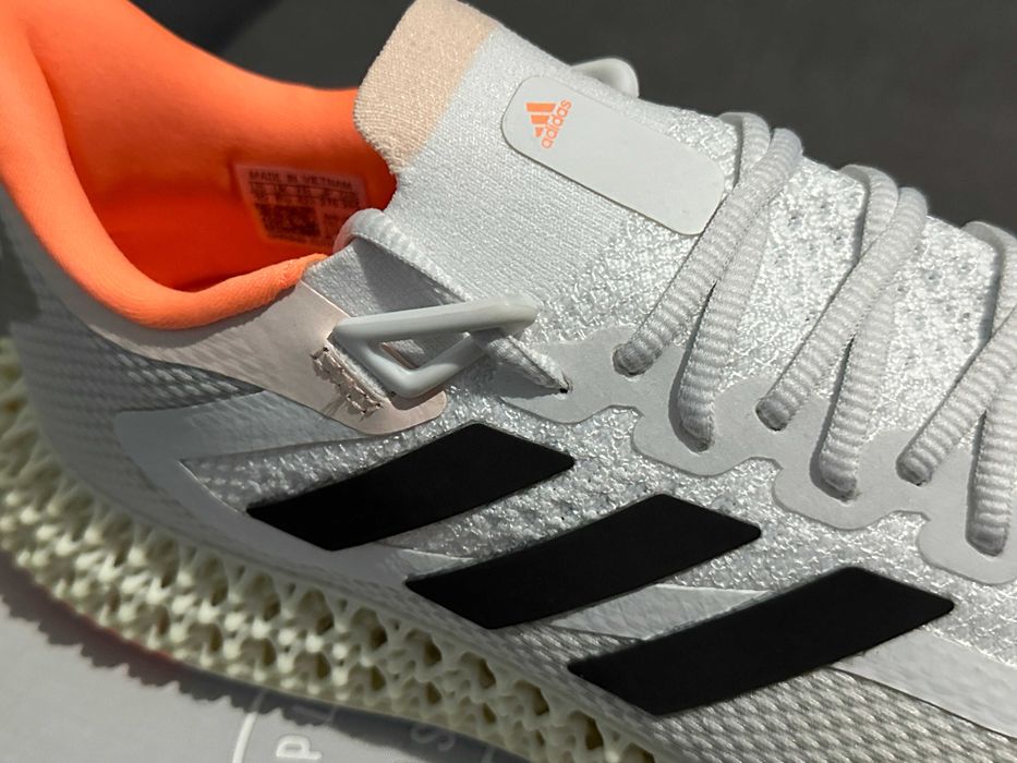 adidas 4DFWD 2 W (Factura/Garantie)