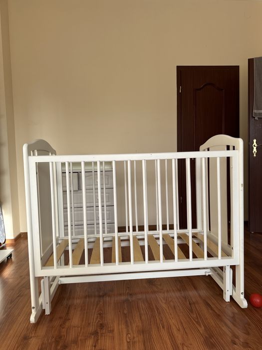 Кроватка детская