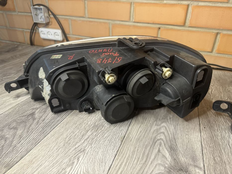 Фары на Фиат Пунто