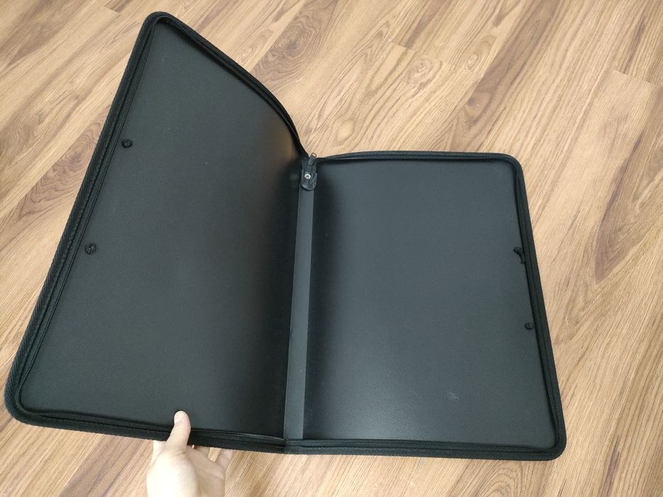 Продам папку А3.