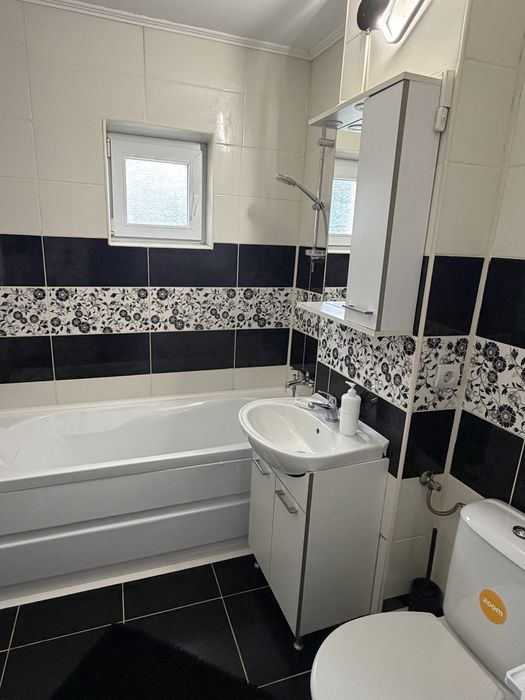 Închiriez apartament 2 camere