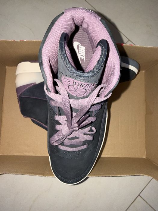 Обувки Air Jordan 2 Retro Wmns “Off Noir Mauve” - размер 42.5