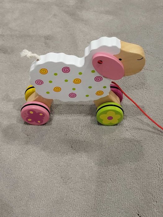 Дървена овца за дърпане Goki