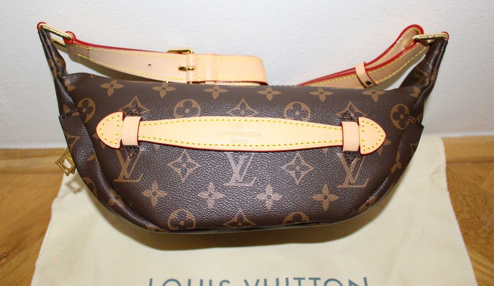 Чанта за кръст Louis Vuitton Bumbag