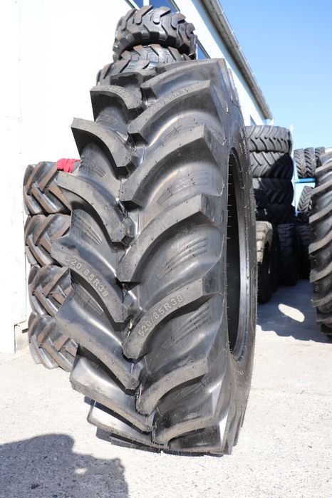520/85R38 marca OZKA anvelope radiale 20.8R38 cauciucuri noi TRACTOR