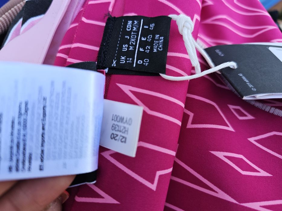 Adidas Ivy Park оригинален дамски клин нов М размер