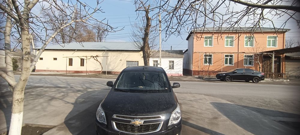 Автомашина кобальт