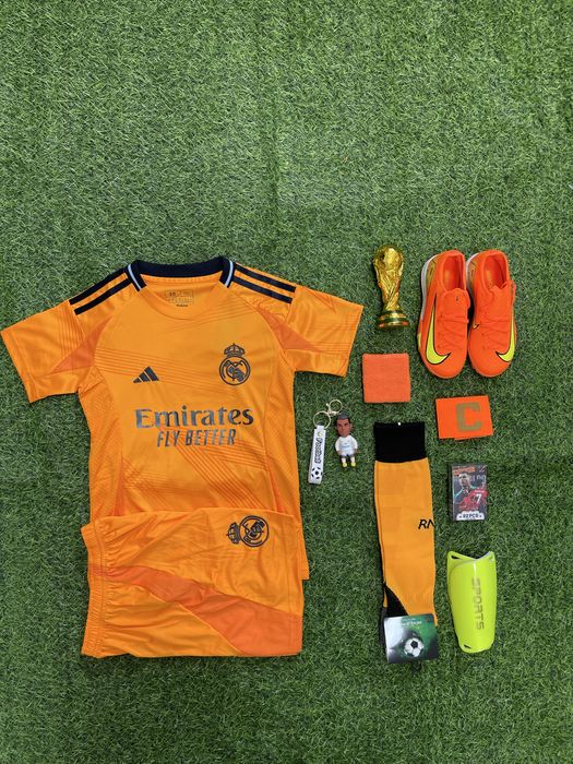 Футбольная форма детская. Форма для футбола.