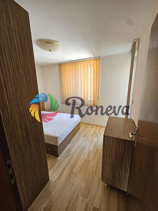Продава се Тристаен апартамент в Варна, Бриз - 95 кв.м за 1761 €/кв.м - Снимка #9