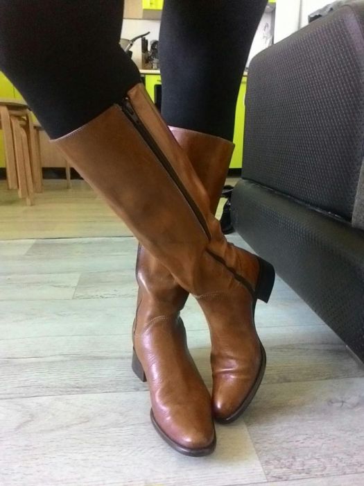 Кожанные сапоги осень,весна