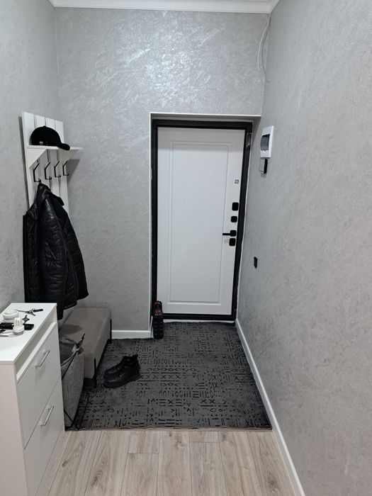 Сдам евродвушку на длительный срок.