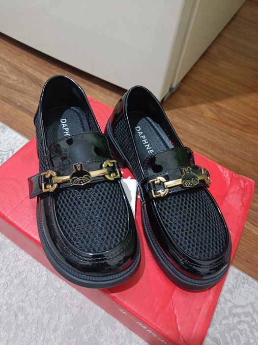 Туфли от DAPHNE.