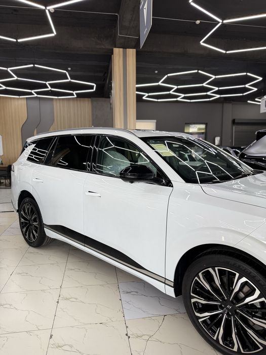 Dongfeng 008  yangi 2026 restayling