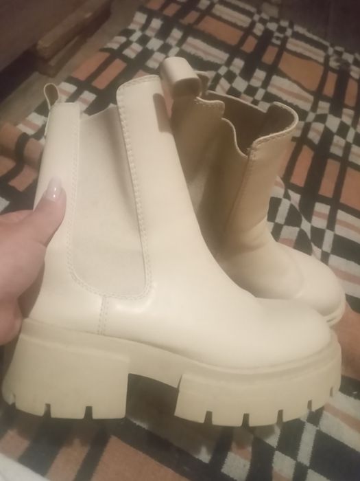 Botine Dama culoare bej