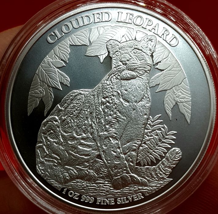 Laos Croatia Cambogia monede lingou argint 999