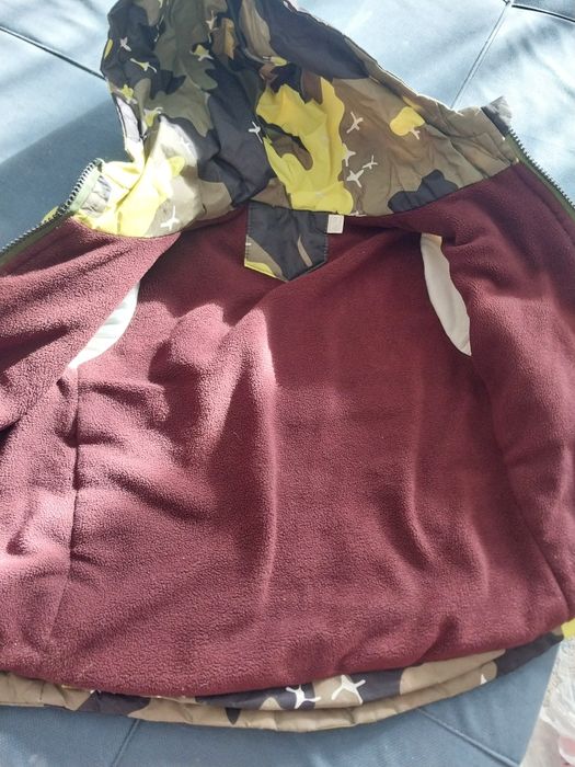 Куртка демисезонная.