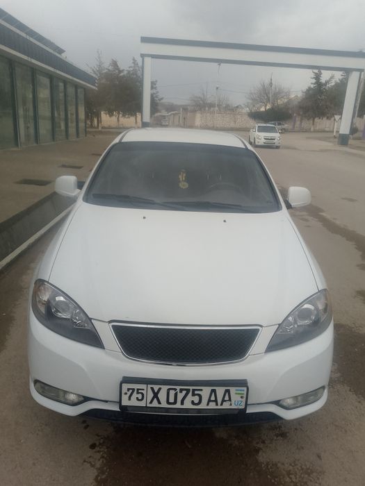 Gentra  2013 kraska tozza