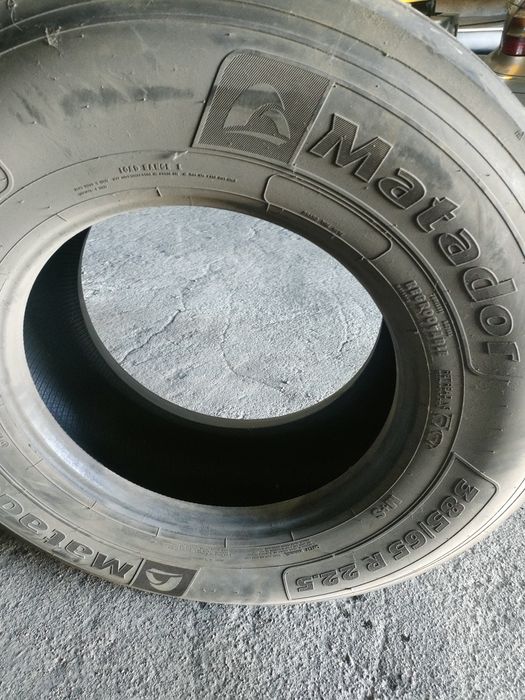 Продам шины на автомобиль