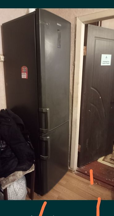 Холодильник на запчасти