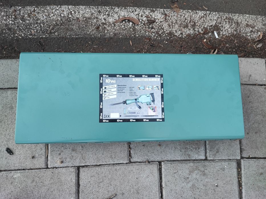 Ударен къртач  ..