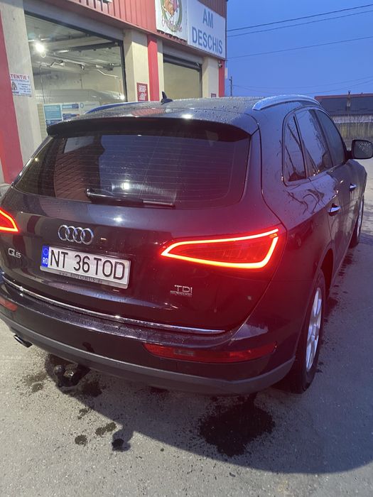 Audi Q5 2015 quattro