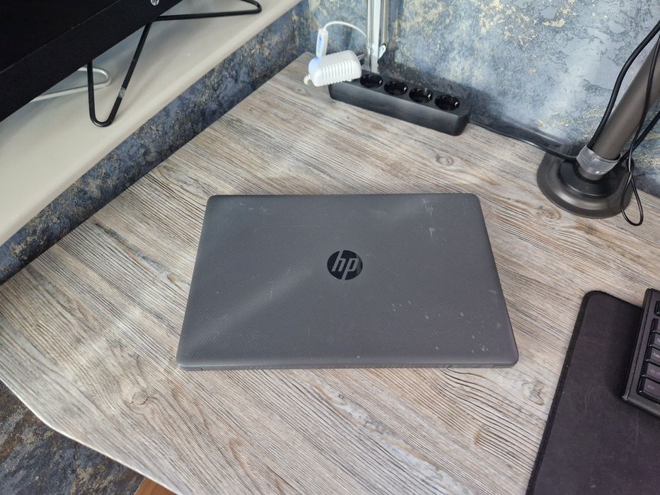 Ноутбук HP для работы модель 255G7