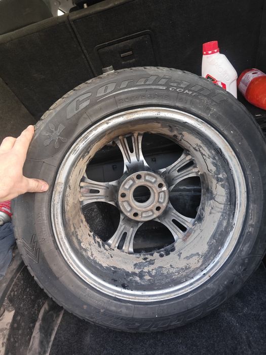Продам диск R16 5x112 с резиной