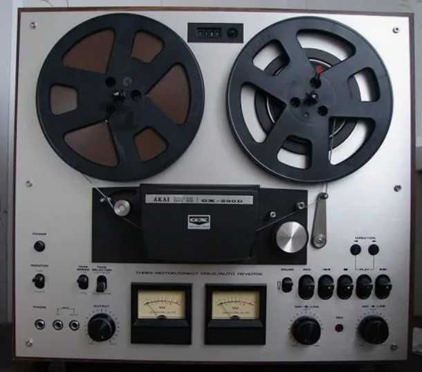 Магнитофон Катушечный  Akai Gx-230D с реверсом+2 головки в подарок