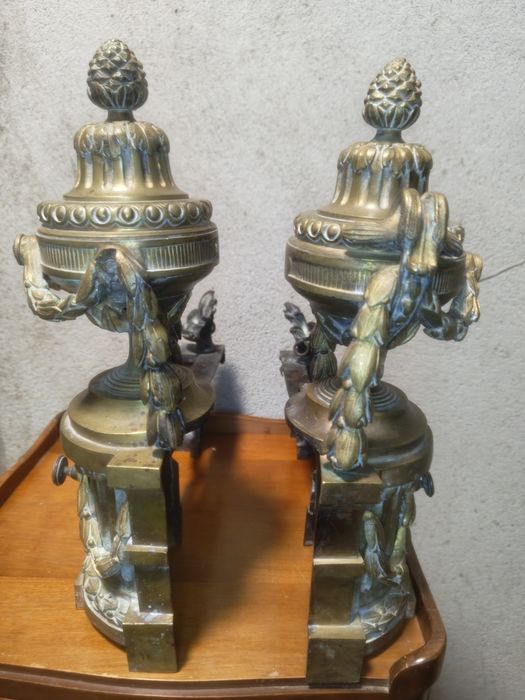 Бронзови Андирони за камина