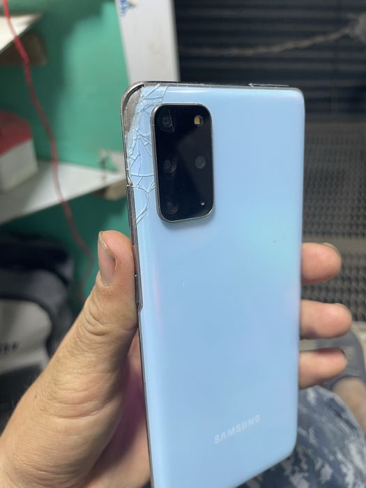 Samsung Galaxy S20 Plus